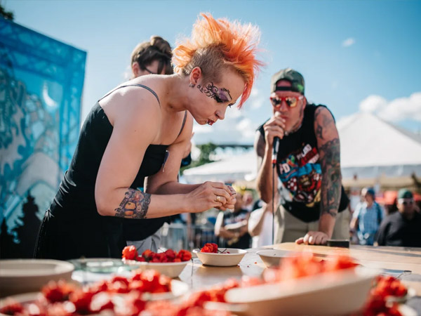 hot pepper eating contest